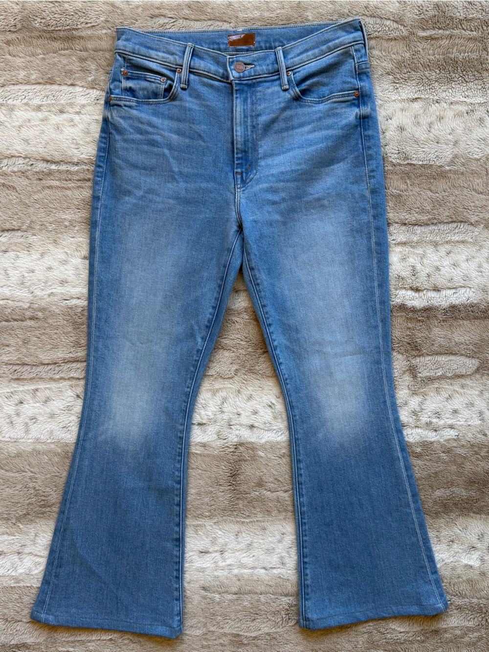 MOTHER ALTERED The Weekender Fray Jeans in Satisfy Your Cravings Size 27